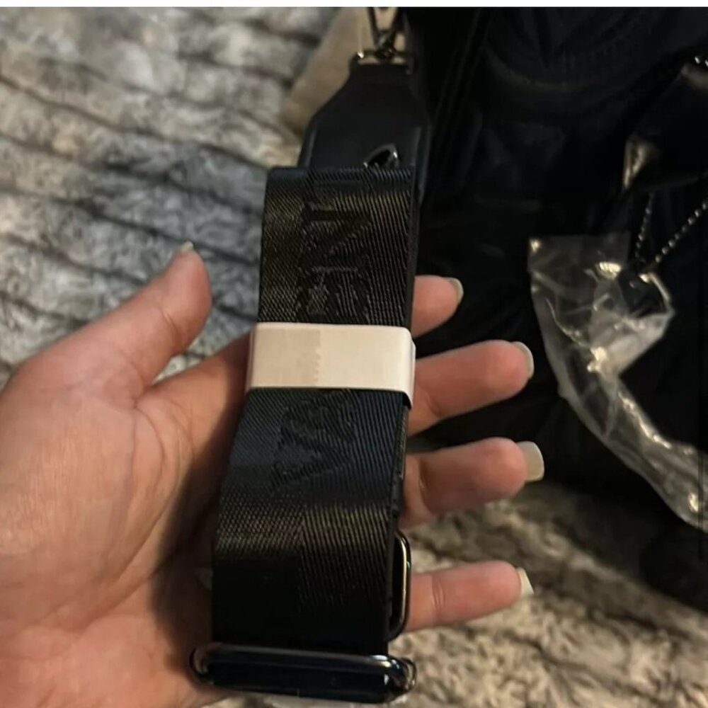 NWT Valentino Orlandi Quilted Tote With Matching Wallet and crossbody strap - Picture 4 of 12